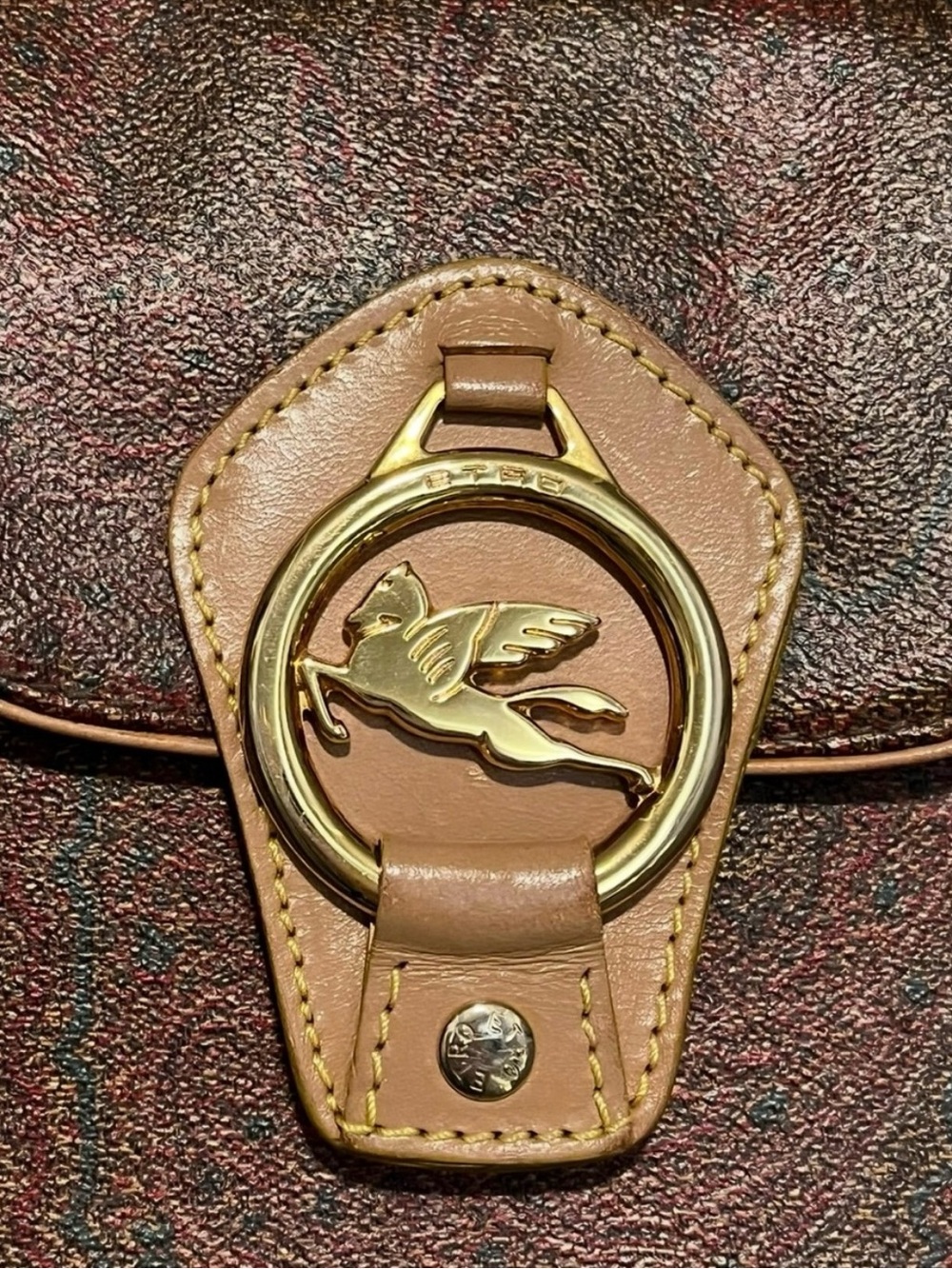 ETRO VTG Y2K Arnica Paisley Flap Hobo Shoulder Bag Gold Pegasus Accent Vintage - Picture 5 of 16